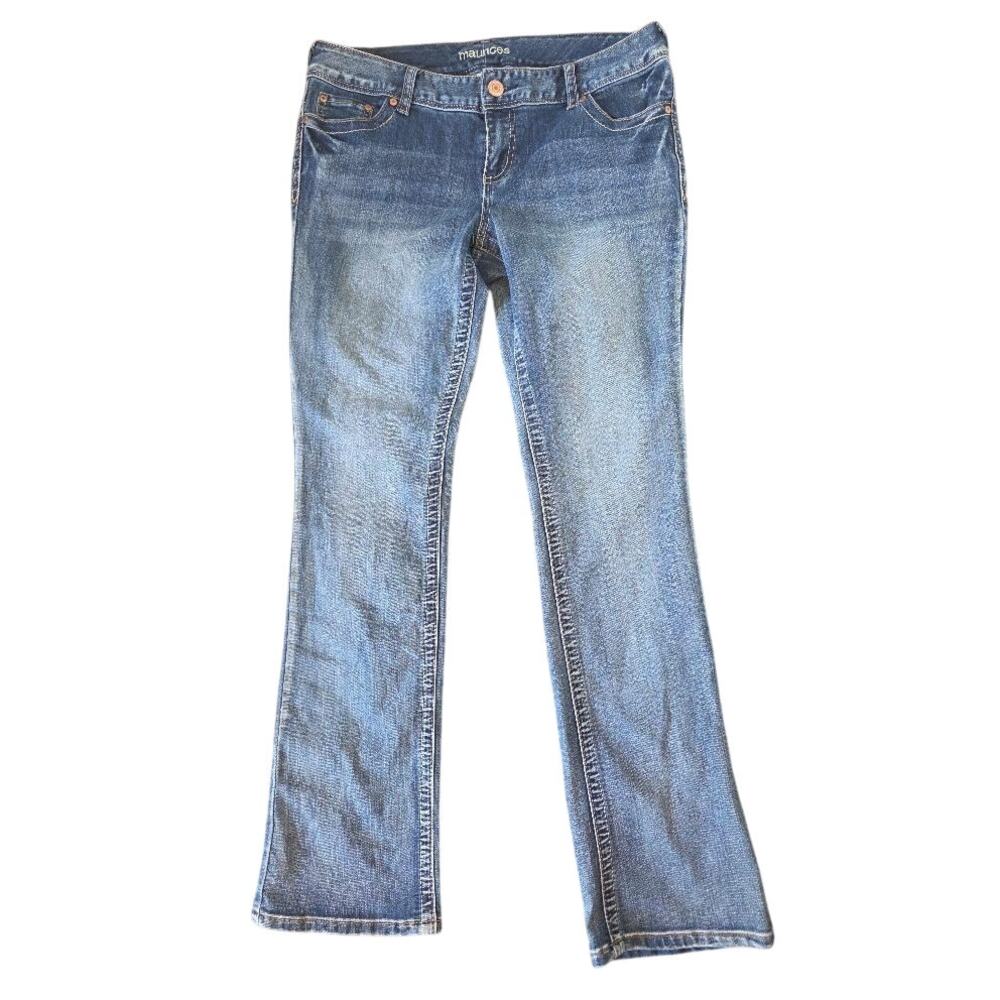 Maurices 9/10R Bootcut Jeans Medium Wash Stretch Denim